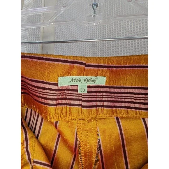 Alvin Valley Vintage 100% Silk Low Rise Wide Leg Flare Pants Size 4/26 (F05)